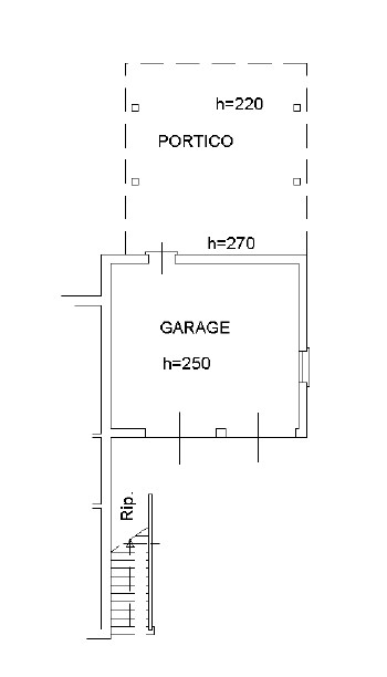 Nel centro di Villa Estense, proponiamo in vendita una splendida porzione di bifamiliare orizzont...