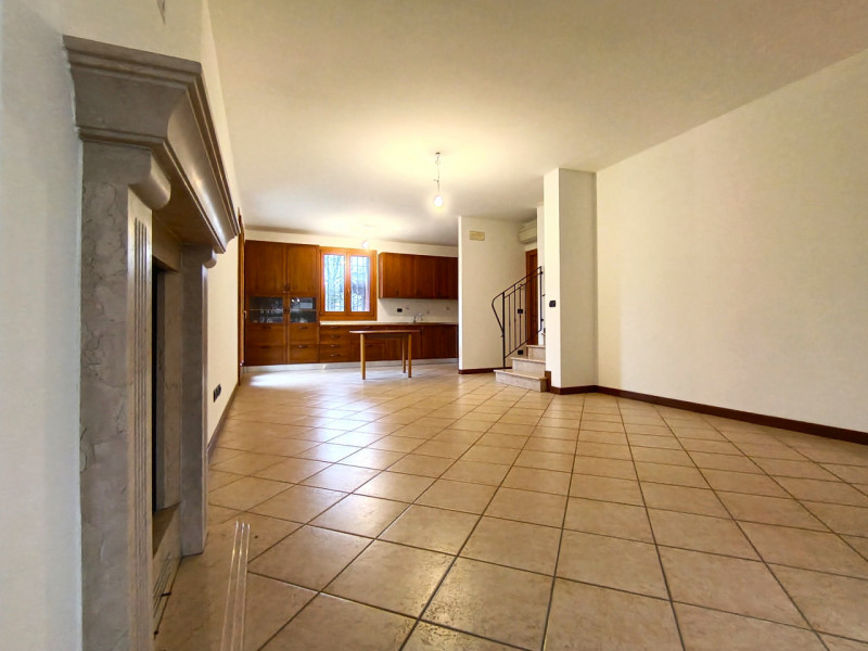 Rif. VIG340
In una delle zone più tranquille e curate di Vigonza, precisamente nella località Cod...