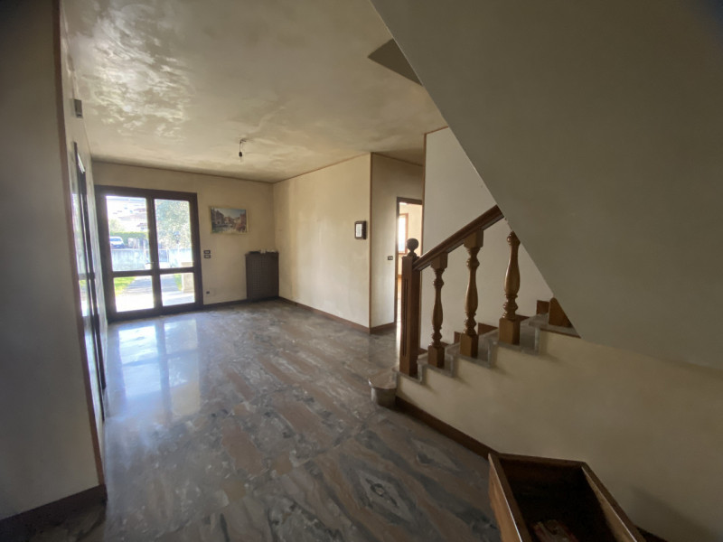 Vicenza, Torri di Quartesolo: in una delle zone più ricercate e comode del comune di Torri di Qua...