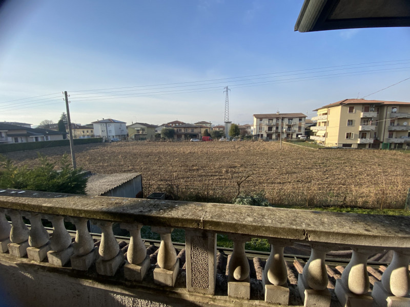 Vicenza, Torri di Quartesolo: in una delle zone più ricercate e comode del comune di Torri di Qua...