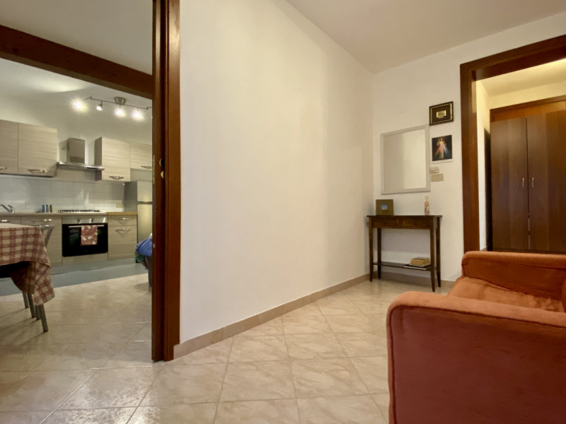 In una delle zone più strategiche e richieste di Vicenza, nel quartiere di Ponte Marchese, a poch...