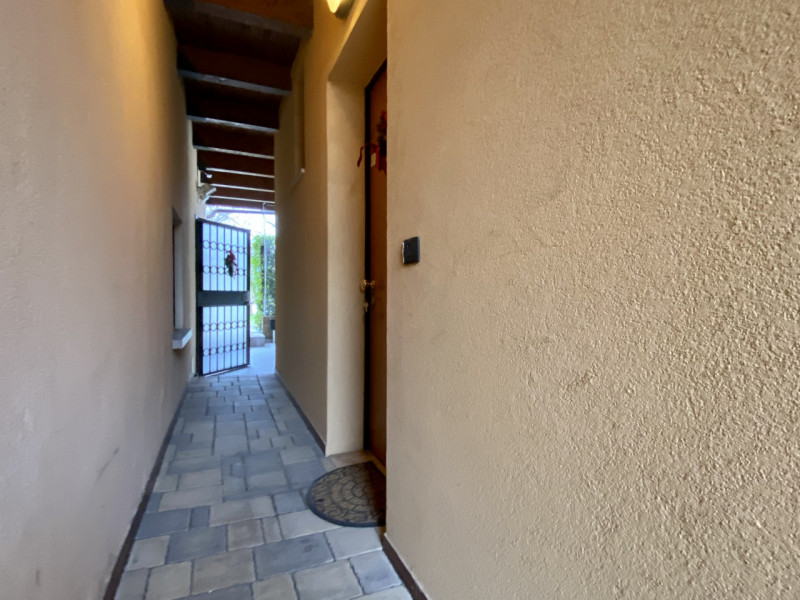 In una delle zone più strategiche e richieste di Vicenza, nel quartiere di Ponte Marchese, a poch...