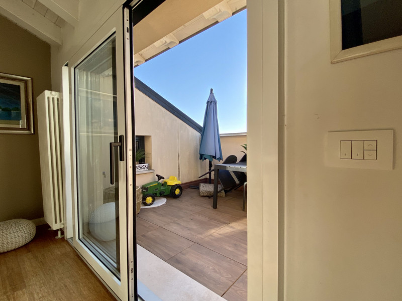 In una delle zone più strategiche e richieste di Vicenza, nel quartiere di Ponte Marchese, a poch...