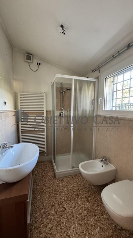 Rif: “PD680” ARCELLA – San Carlo

Questa villa monofamiliare dalle grandi metrature, non è solo u...