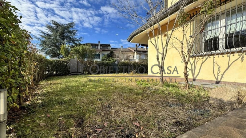 Rif: “PD680” ARCELLA – San Carlo

Questa villa monofamiliare dalle grandi metrature, non è solo u...