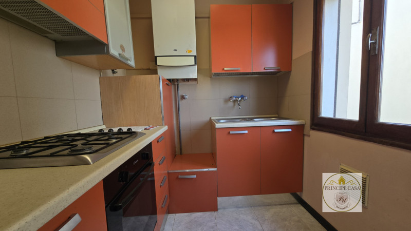 Vendesi a Borgo Veneto, nel cuore della frazione di S. Margherita d'Adige, complesso immobiliare ...