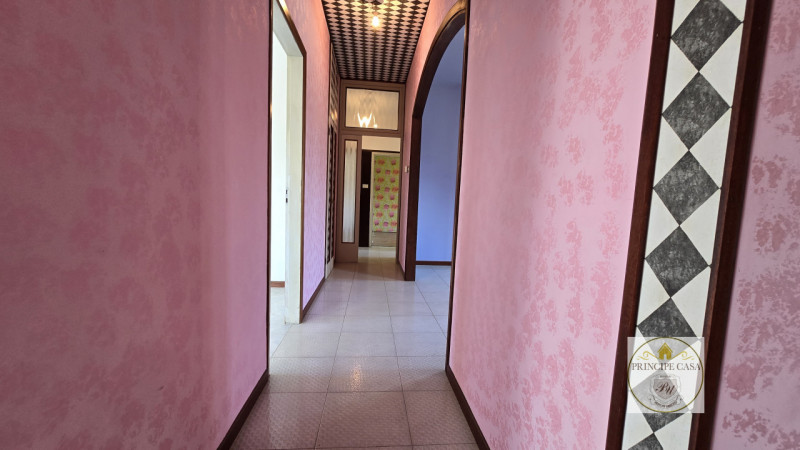 Vendesi a Borgo Veneto, nel cuore della frazione di S. Margherita d'Adige, complesso immobiliare ...