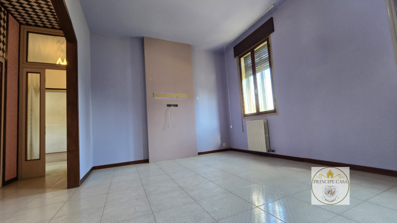 Vendesi a Borgo Veneto, nel cuore della frazione di S. Margherita d'Adige, complesso immobiliare ...