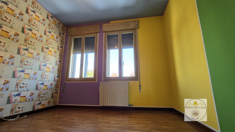 Vendesi a Borgo Veneto, nel cuore della frazione di S. Margherita d'Adige, complesso immobiliare ...