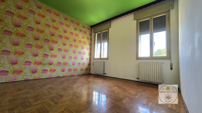 Vendesi a Borgo Veneto, nel cuore della frazione di S. Margherita d'Adige, complesso immobiliare ...