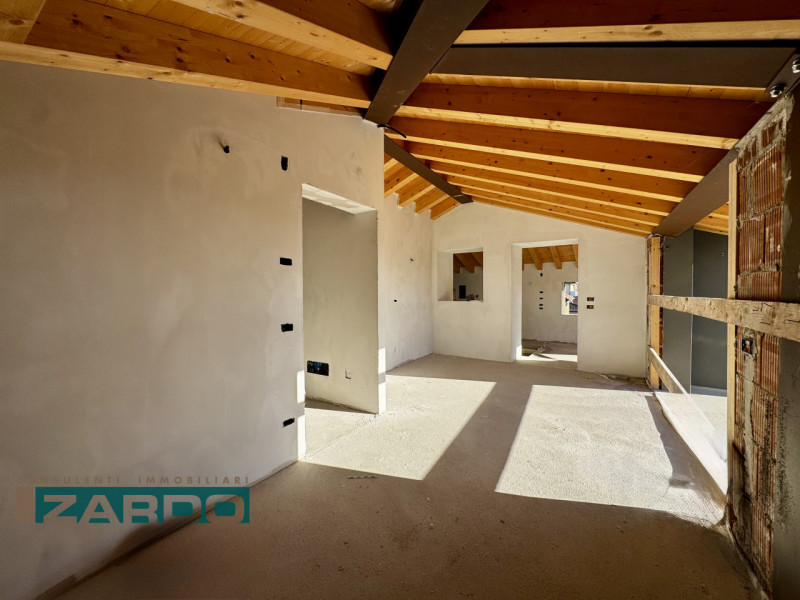 Rif: A-316 (per info 350 5383983 | Giacomo)

ULTIMA UNITÀ DISPONIBILE – In un piccolo ed esclusiv...