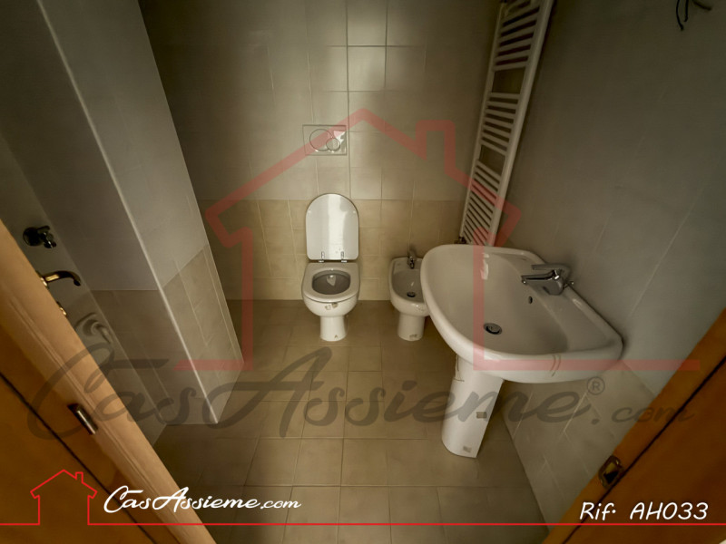 Rif. AH033
PARI AL NUOVO - ACCESSO MUTUO GREEN!
In posizione strategica a soli 10 minuti da Caste...