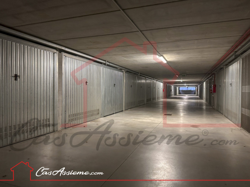 Rif. AH033
PARI AL NUOVO - ACCESSO MUTUO GREEN!
In posizione strategica a soli 10 minuti da Caste...