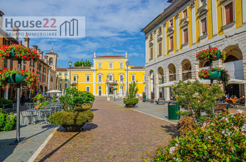 CENTRO STORICO BRESCIA. In pieno centro storico di Brescia nelle immediate vicinanze di Piazza Vi...
