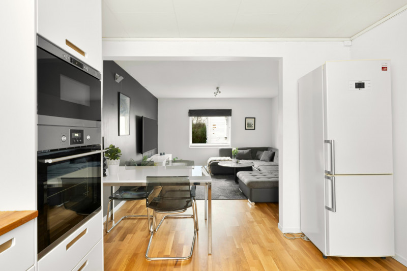 Albignasego San Giacomo

Nuova porzione di bifamiliare con scoperto privato

Disposizione su due ...