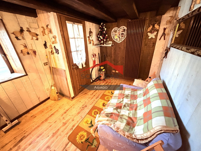 Gallio – A due passi dal centro di Gallio nel Cuore dell'Altopiano dei Sette Comuni, proponiamo u...