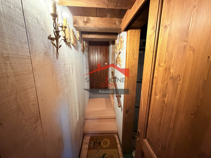 Gallio – A due passi dal centro di Gallio nel Cuore dell'Altopiano dei Sette Comuni, proponiamo u...