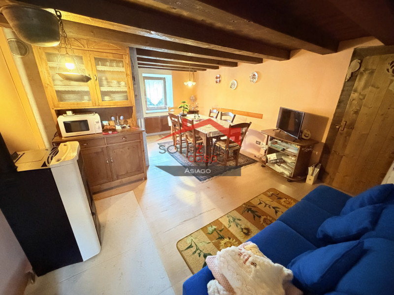 Gallio – A due passi dal centro di Gallio nel Cuore dell'Altopiano dei Sette Comuni, proponiamo u...