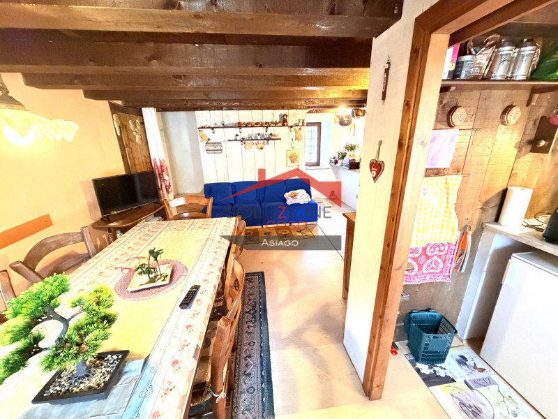 Gallio – A due passi dal centro di Gallio nel Cuore dell'Altopiano dei Sette Comuni, proponiamo u...