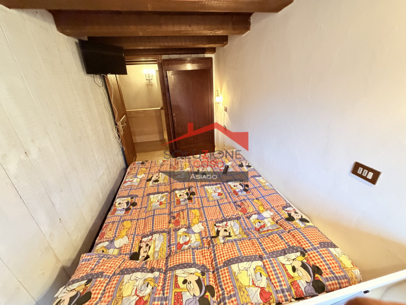 Gallio – A due passi dal centro di Gallio nel Cuore dell'Altopiano dei Sette Comuni, proponiamo u...