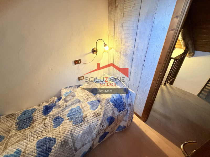 Gallio – A due passi dal centro di Gallio nel Cuore dell'Altopiano dei Sette Comuni, proponiamo u...