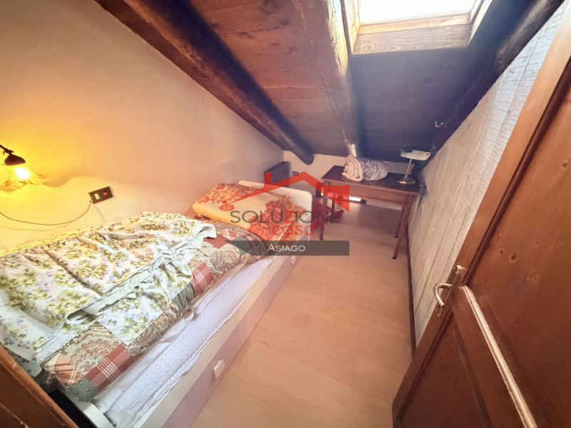 Gallio – A due passi dal centro di Gallio nel Cuore dell'Altopiano dei Sette Comuni, proponiamo u...