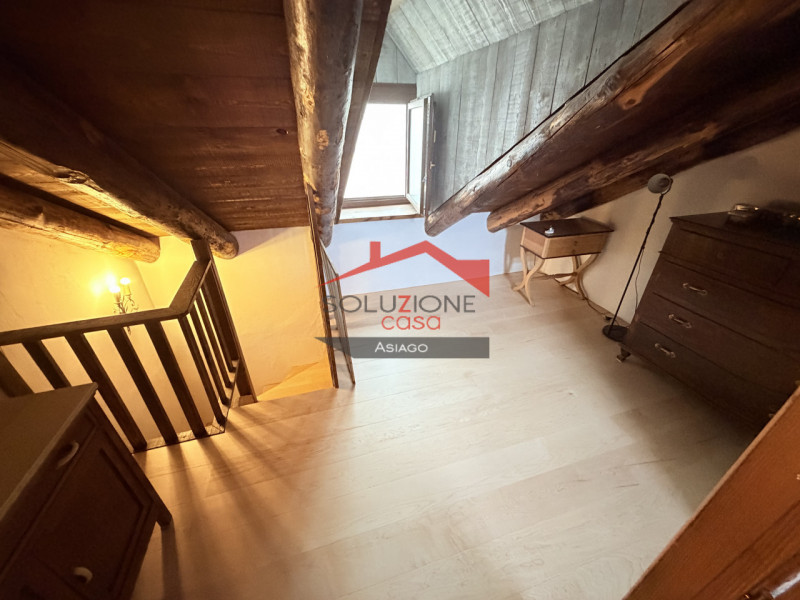 Gallio – A due passi dal centro di Gallio nel Cuore dell'Altopiano dei Sette Comuni, proponiamo u...