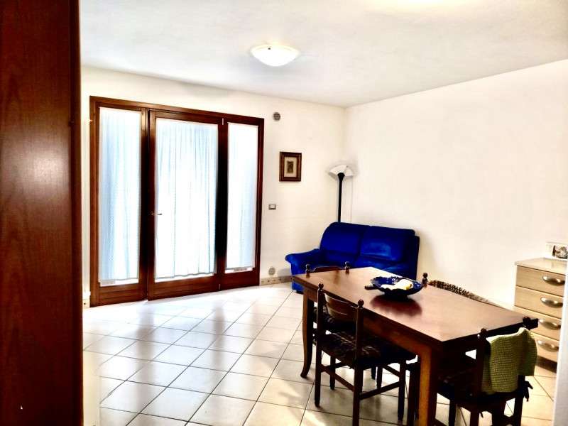 (Per INFO 3316190143) Scopri il tuo nuovo rifugio nel cuore di Morgano! Questo incantevole appart...