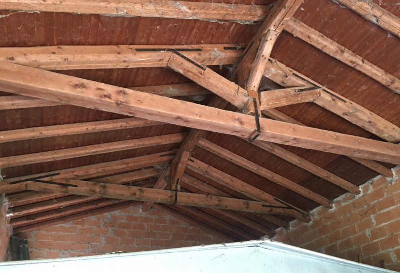 MONSELICE: proponiamo in vendita un affascinante rustico da ristrutturare situato nella tranquill...