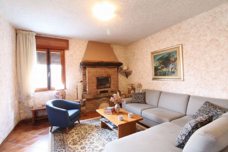 MONSELICE: proponiamo in vendita un affascinante rustico da ristrutturare situato nella tranquill...