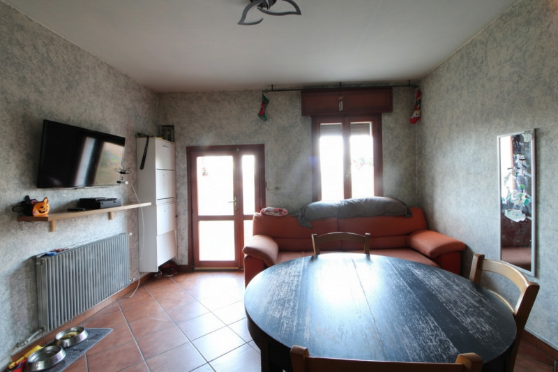 MONSELICE: proponiamo in vendita un affascinante rustico da ristrutturare situato nella tranquill...