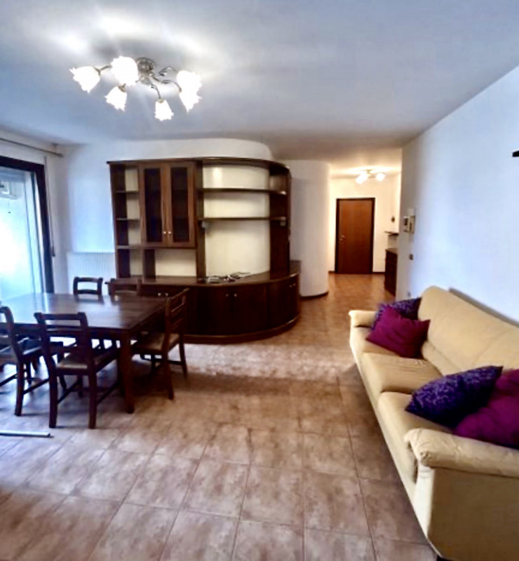 (Per INFO 3316190143) Scopri il tuo nuovo rifugio nel cuore di Borgoricco! Questo luminoso appart...