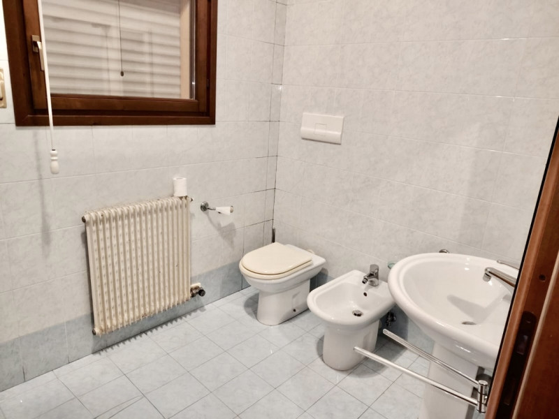 (Per INFO 3316190143) Scopri il tuo nuovo rifugio nel cuore di Borgoricco! Questo luminoso appart...