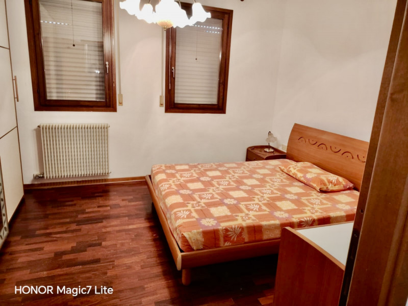 (Per INFO 3316190143) Scopri il tuo nuovo rifugio nel cuore di Borgoricco! Questo luminoso appart...