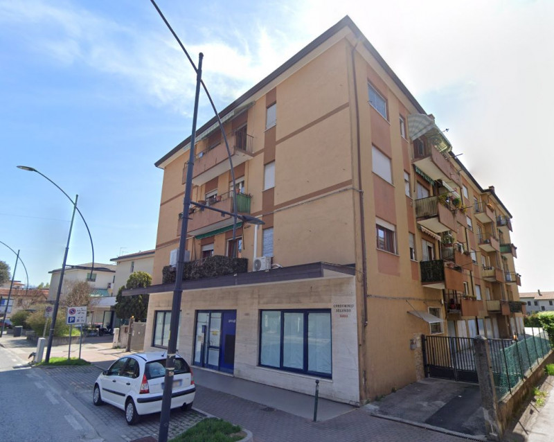 Rif. A.G.39-25

Vendita all'asta - ufficio al piano terra in data 30 gennaio 2026

Descrizione Im...