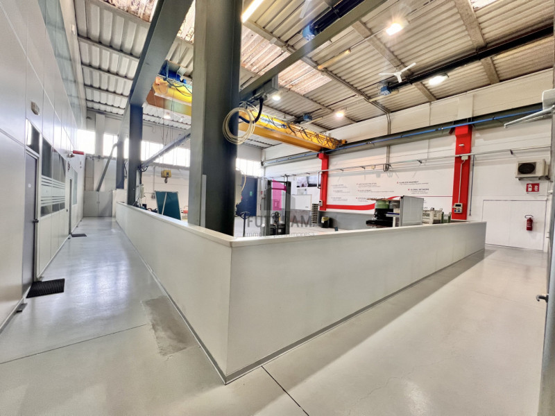 MONTECCHIO MAGGIORE (Zona Industriale) – Rif.610FUTURAM - Per info 0444 310220

Nel cuore della z...