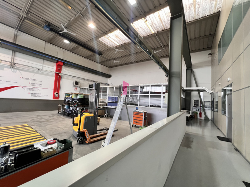 MONTECCHIO MAGGIORE (Zona Industriale) – Rif.610FUTURAM - Per info 0444 310220

Nel cuore della z...