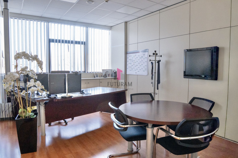 MONTECCHIO MAGGIORE (Zona Industriale) – Rif.610FUTURAM - Per info 0444 310220

Nel cuore della z...