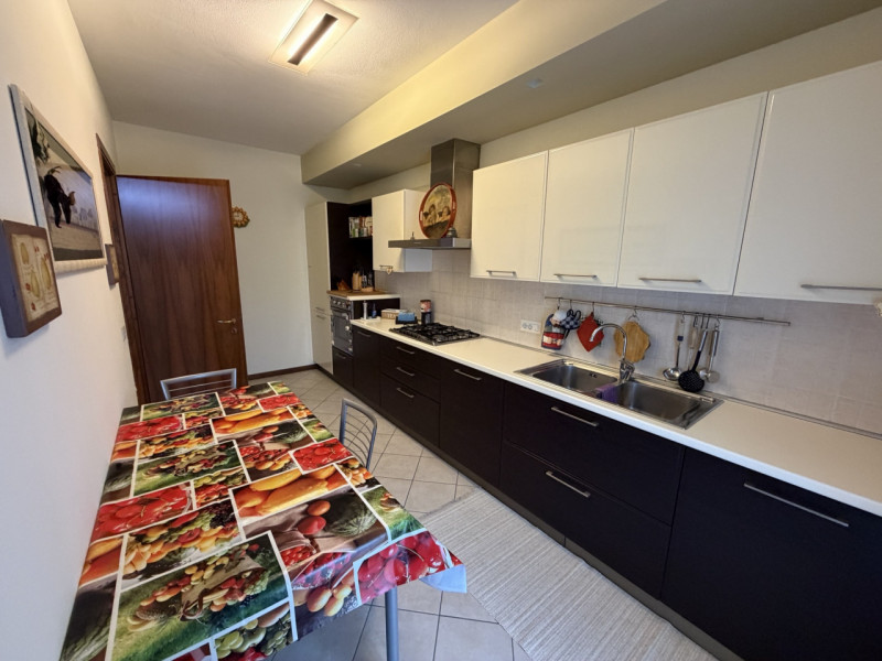 VIGODARZERE: Classe Energetica C EPgl,nren 78,80 KWh/mq anno .
Proponiamo appartamento al piano t...