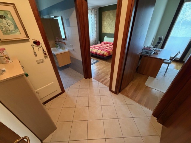 VIGODARZERE: Classe Energetica in fase di definizione.
Proponiamo appartamento al piano terra in ...