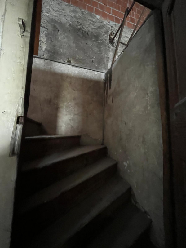 Proponiamo in vendita un interessante rustico affiancato da ristrutturare, completo di annessi e ...