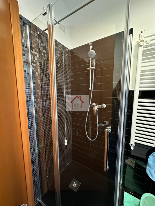 Rif: DB364
X Info - Denis: 340.25.40.785

Giavera del Montello (TV)

Proponiamo in vendita un'acc...