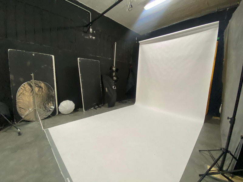 Sei alla ricerca di un'opportunità unica per avviare la tua attività? Questo ampio negozio di 170...