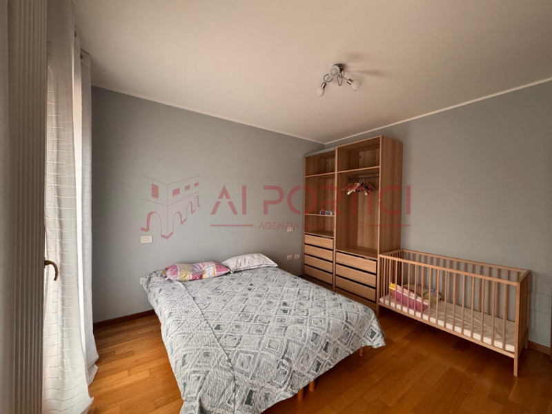 Comune di PIOVE DI SACCO - APPARTAMENTO su due livelli sito in condominio dalle poche unità e con...