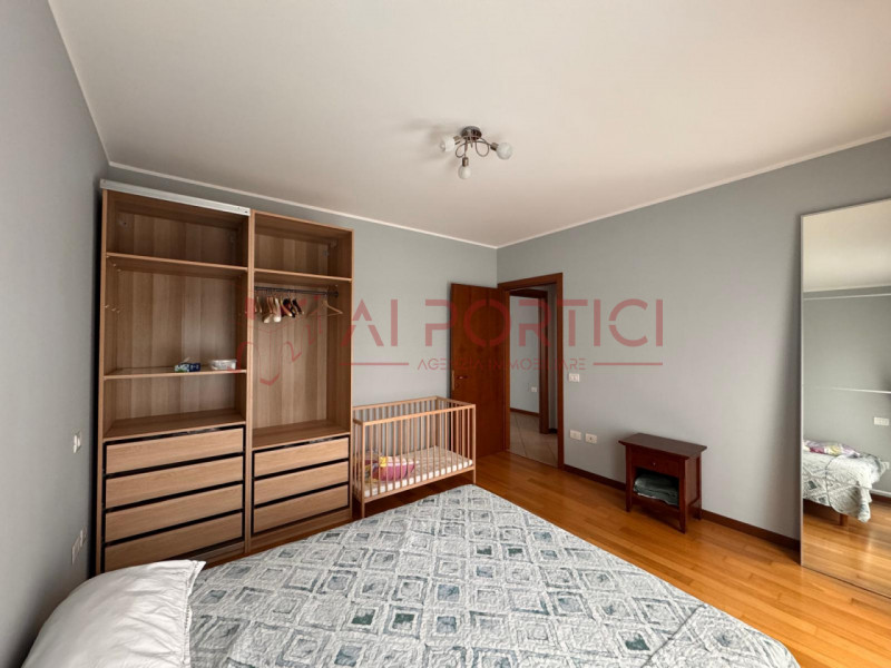 Comune di PIOVE DI SACCO - APPARTAMENTO su due livelli sito in condominio dalle poche unità e con...