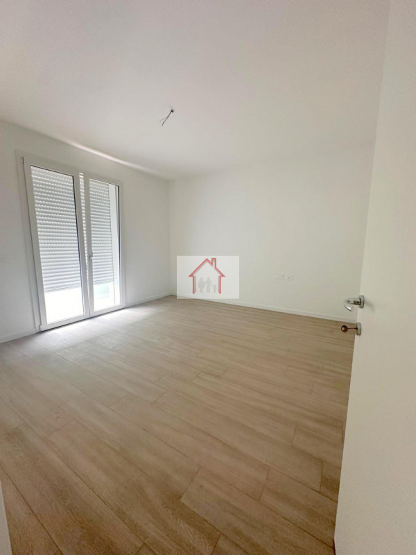 Rif: DA329 - Info Denis: 340.25.40.785

ULTIME 2 UNITA' DISPONIBILI in classe A4, situati nel cuo...