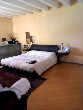 Rif. A.A.214-231

Vendita all'asta - abitazione bifamiliare su 3 livelli in data 04 febbraio 2026...