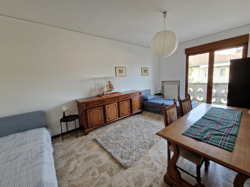 Ottima opportunità per studenti che cercano un appartamento in un contesto curato e tranquillo in...