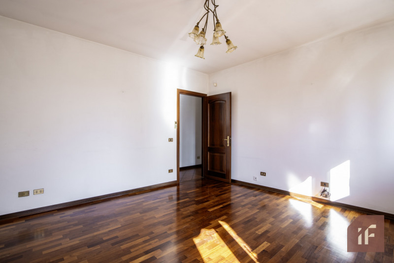 NOVENTA PADOVANA – Porzione di bifamiliare con giardino a pochi minuti dal centro

Proponiamo in ...