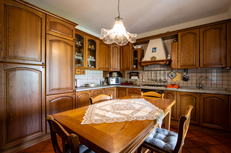 NOVENTA PADOVANA – Porzione di bifamiliare con giardino a pochi minuti dal centro

Proponiamo in ...